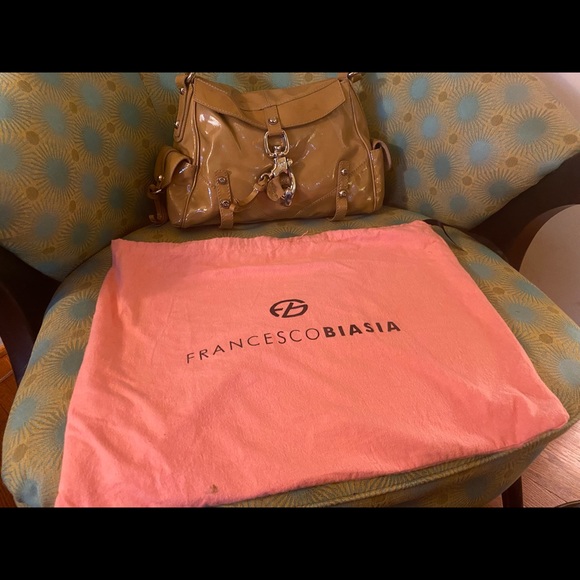 Francesco Biasia Patent Leather Handbag with duster and tags (not attached) - Picture 4 of 16